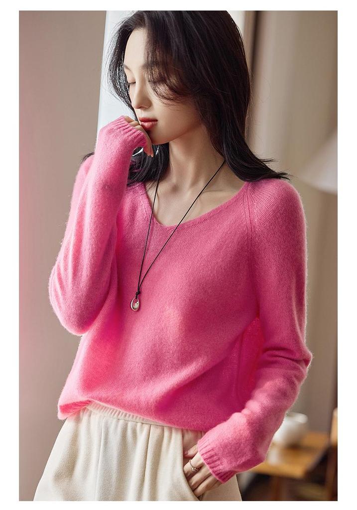 Autumn Pure Wool V-Neck Solid Color Knit Sweater - Lightweight and Warm