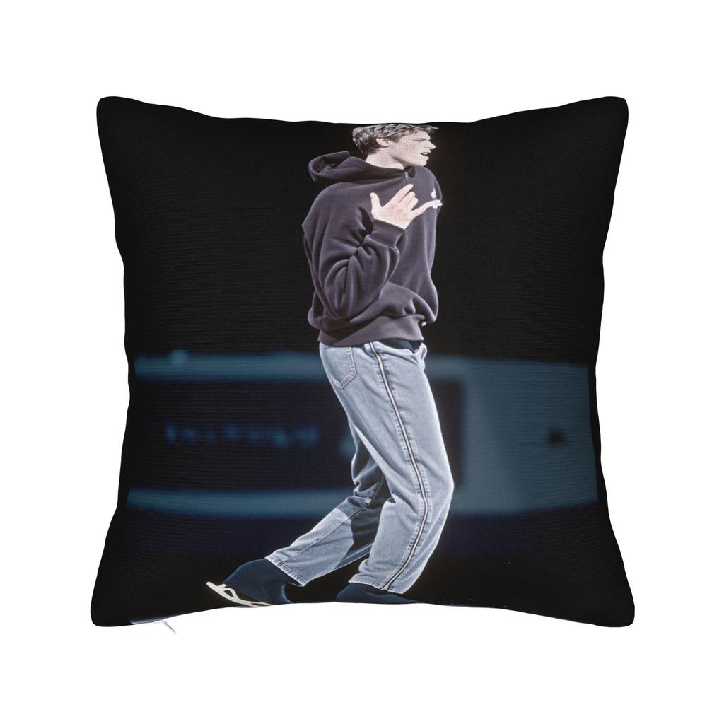 Ilia Malinin Pillow Case  Design Pillow Cover For Sofa Bedroom Home Decor Retro Trendy Cushion Cover