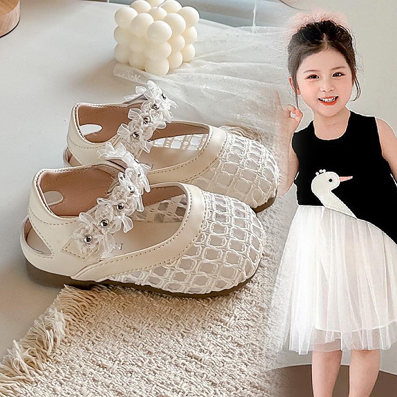 Children's Hollow Woven Sandals2026Spring and summer cute lace flower princess sandals for toddlers, beach shoes
