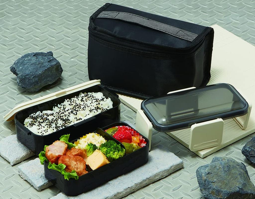 Skater Dishwasher-Safe 2-Tier Fluffy Bento Box, Black, 850ml, with Dome-Shaped Lid and Insulated Bag, Made in Japan (KCPFLW9AG573422)