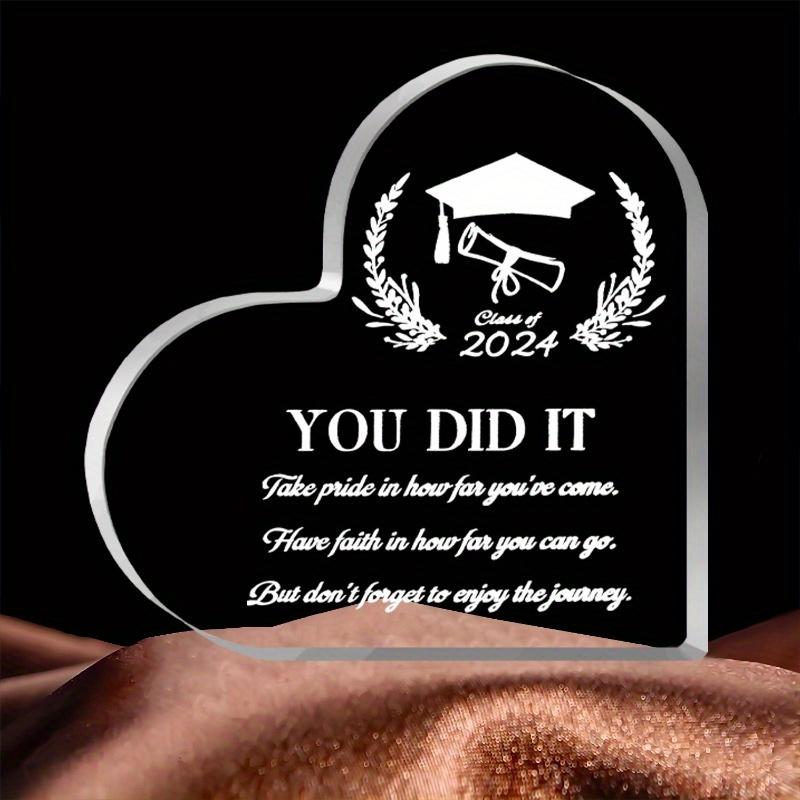 

Inspirational Graduation Keepsake - Motivational Quote Gift for High School & College Graduates чистый