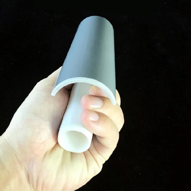 High Performances Plastic Curved Trowel Construction Finishing Tool For Uniform Waterproof Coating And Cements Spreading