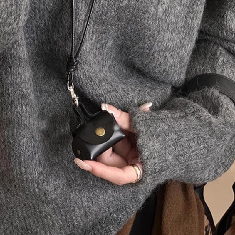 Magnetischer Brillenhalter zum Umhängen: Multifunktionale Aufbewahrungstasche aus PU-Leder für Outdoor-Reisen und Hüte.