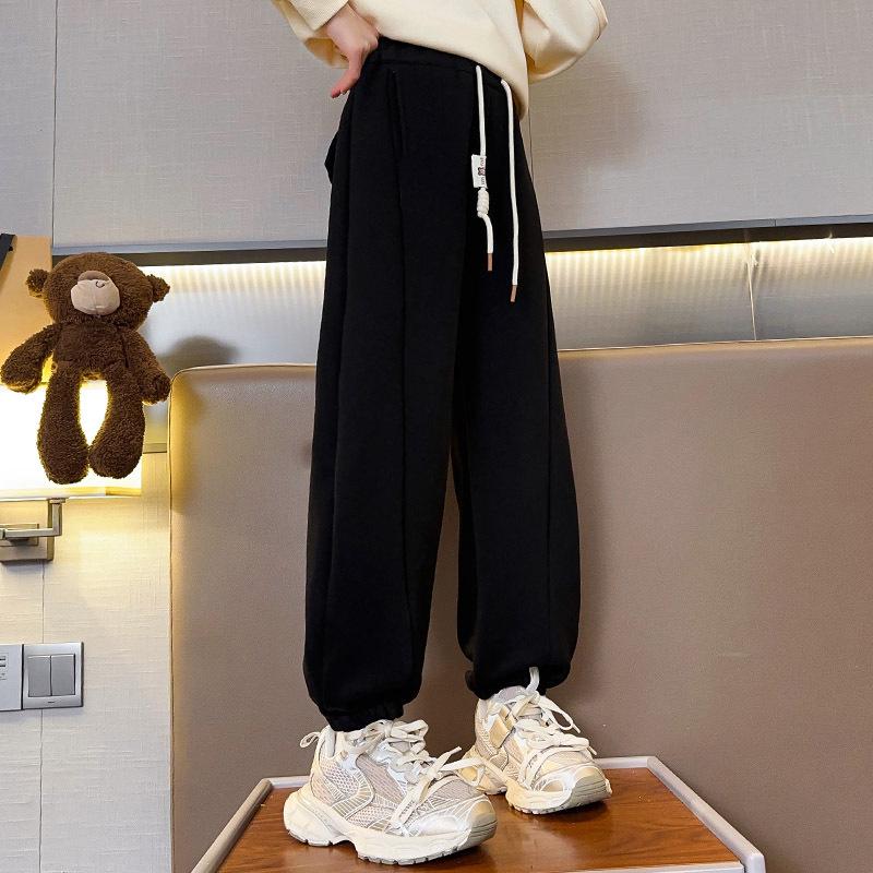 

Повседневные спортивные штаны для девочек Осень 2025 - Модные осенние спортивные штаны для детей 130 cm чёрный