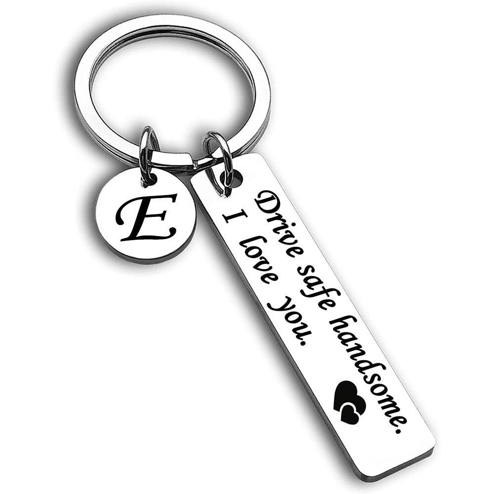Roestvrij Stalen Drive Safe Sleutelhanger met Gegraveerde Letter Hanger