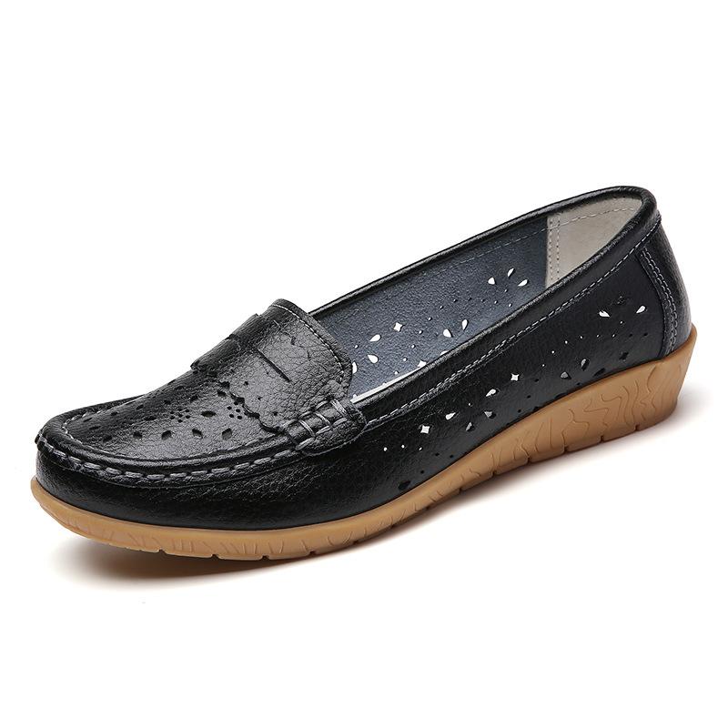 Spring new hollowed-out leather shoes medium and old women's single shoes, female real soft-soled wedges