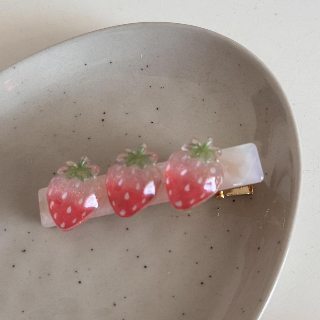 Jelly Color Cute Strawberry Hairpin Girls Lolita Bangs Duckbill Clip Girls Sweet Hair Side Clip Summer Styling Accessories