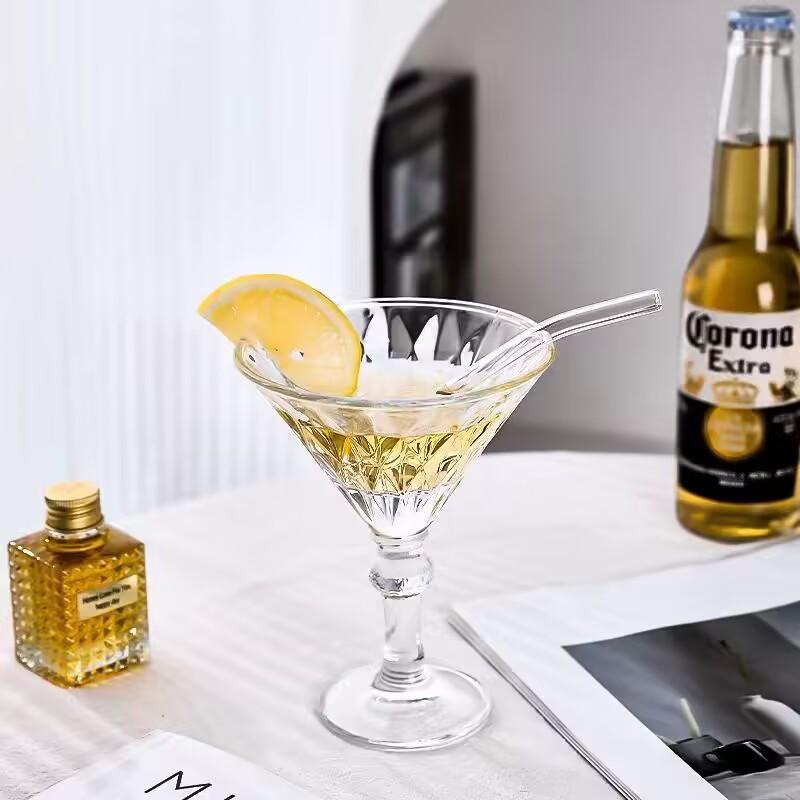 

European Vintage Relief Goblet Diamond Engraved Glass Highball for Champagne Wine Martini Red Wine