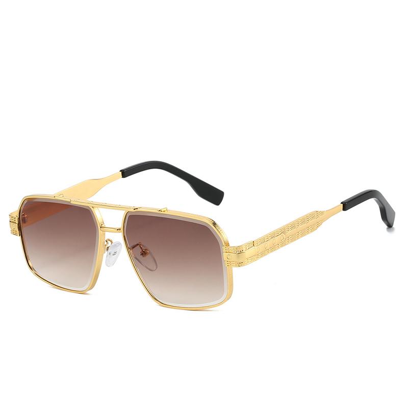 Luxury Designer Sunglasses Gold Square Vintage Punk Shades for Men Women Fashion Brand Outdoor Travel Party Glasses