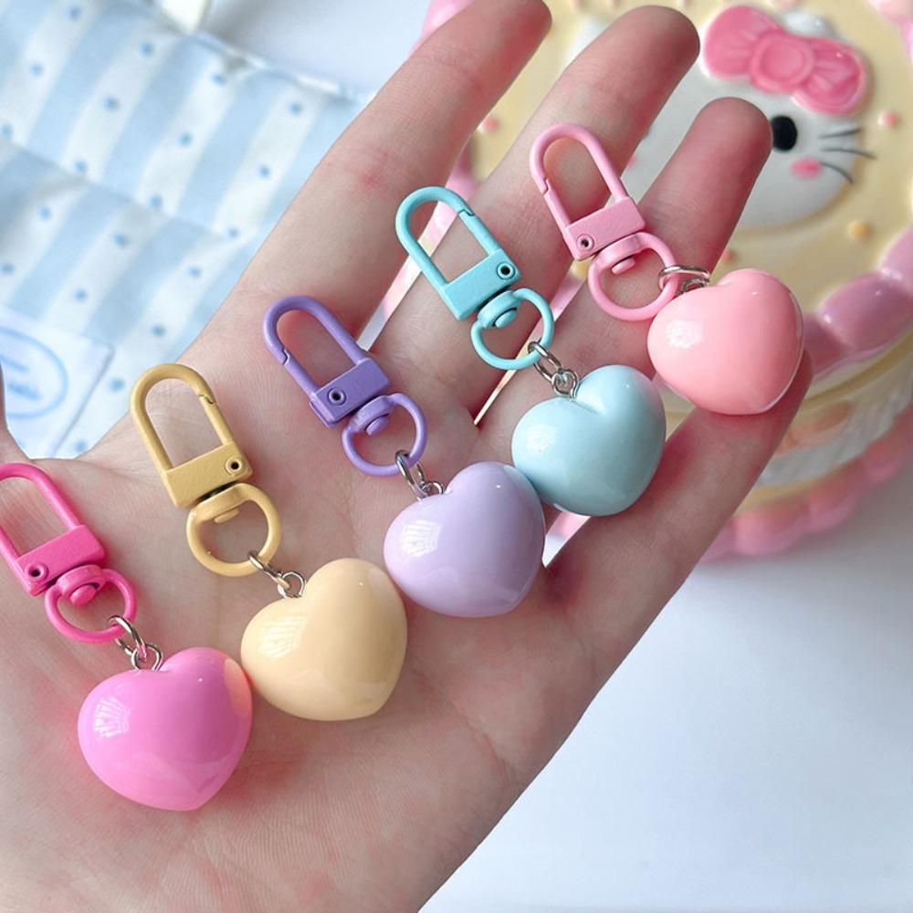

5pcs Colorful Heart Pendant Keyring Anti-lost Car Keychain Sweet Love Resin Keychain Earphone Bag 5pcs