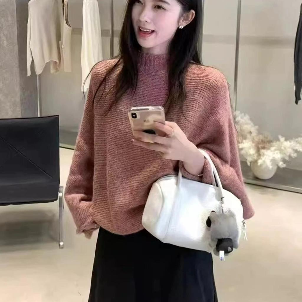 Women's Cozy Batwing Sleeve Sweater with Slimming Fit - Autumn/Winter Versatile Knit Top