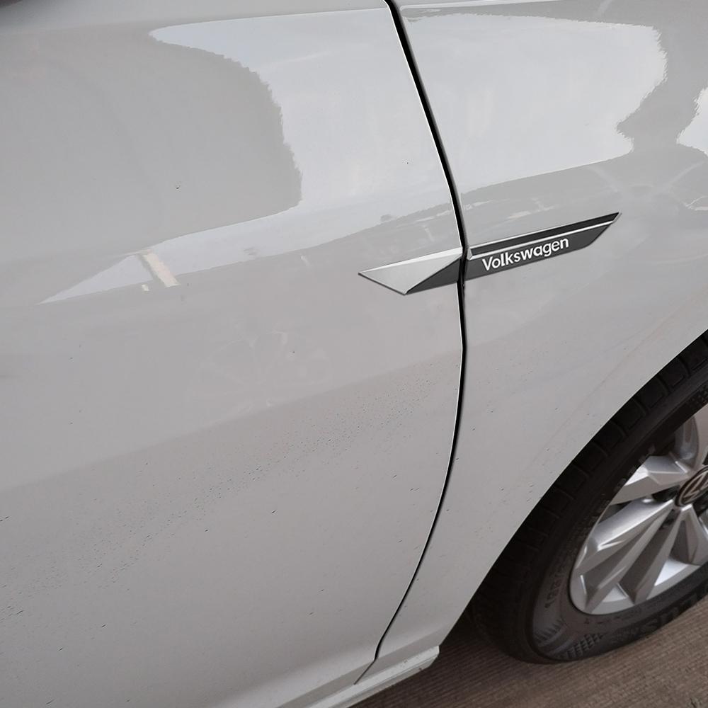 Car Accessories Metal Side Body Fender Front Door Cover Trim Sticker For Volkswagen VW R Polo Passat Rline Golf Tiguan Jetta GTI zl6