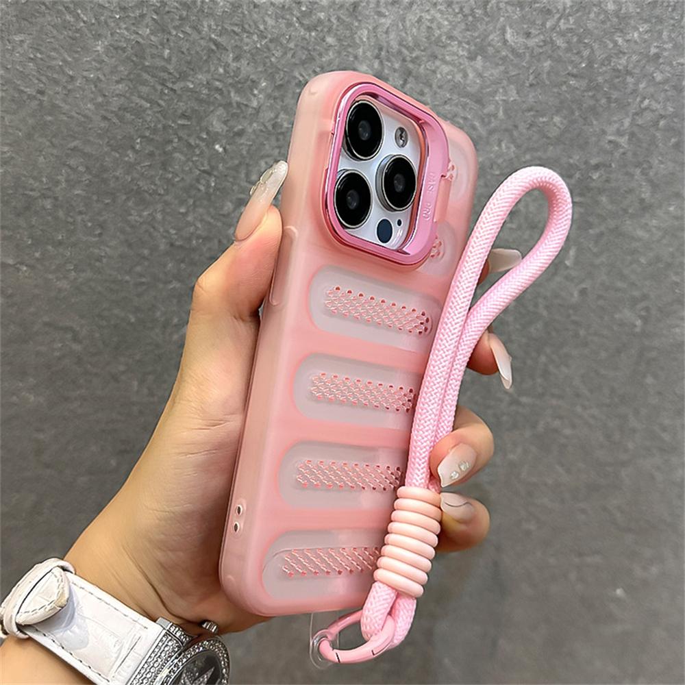 

Роскошный защитный чехол для объектива с ремешком на запястье для iPhone 16 15 11 12 13 14Pro Max, противоударный чехол с рассеиванием тепла For iPhone 15&Case & Strap розовый