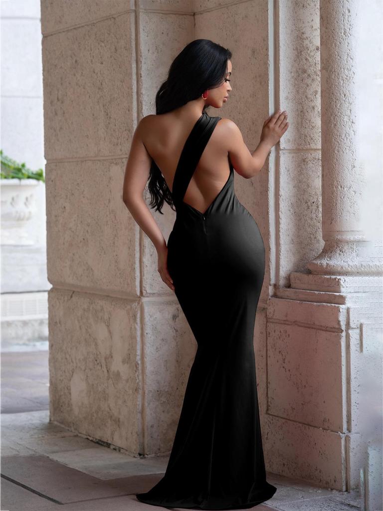 European & American One-Shoulder Pleated Slim Fit Open-Back Dress