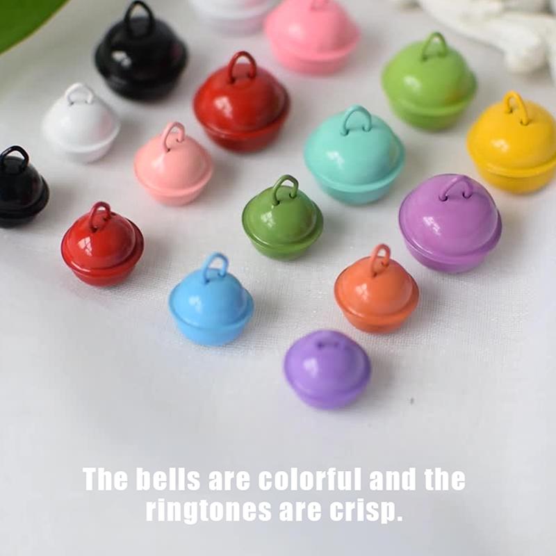 10 ks 22mm Barevné Malované Rolničky Kovové Kulaté Mini Zvonečky Ozdoby Dekor Přívěsky Na Vánoční DIY Řemesla