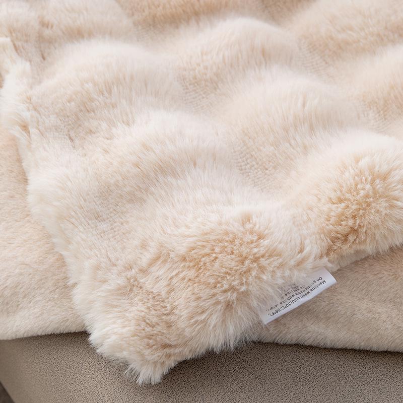 Tuscany Bubble Rabbit Fur Flannel Nap Blanket - Cozy Four-Season Coral Fleece Cover
