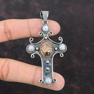 Ciondolo in titanio Druzy oro rosa, gioielli fatti a mano, ciondolo a croce, ciondolo in argento sterling 925, ciondolo con pietra di luna arcobaleno, regalo per lei