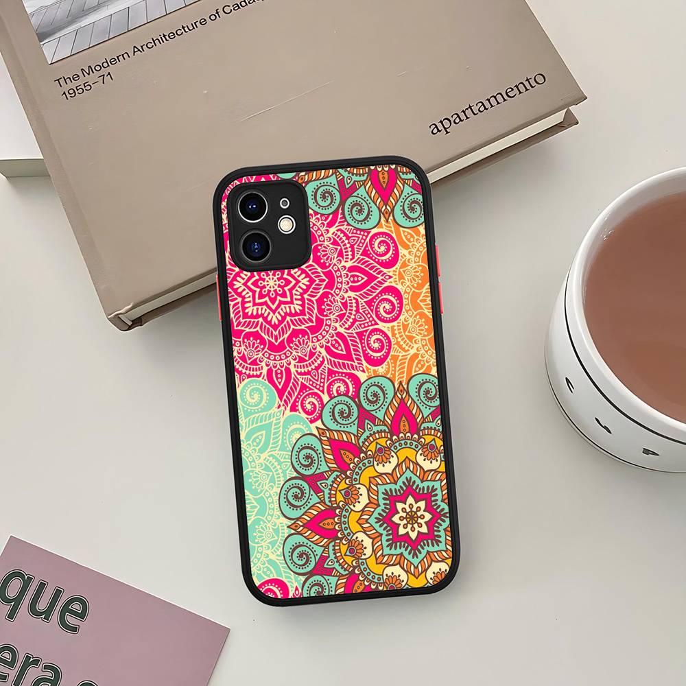 Mandala Painting For iPhone 11 12 13 14 15 16 Pro Max Plus Matte Translucent Phone Cover