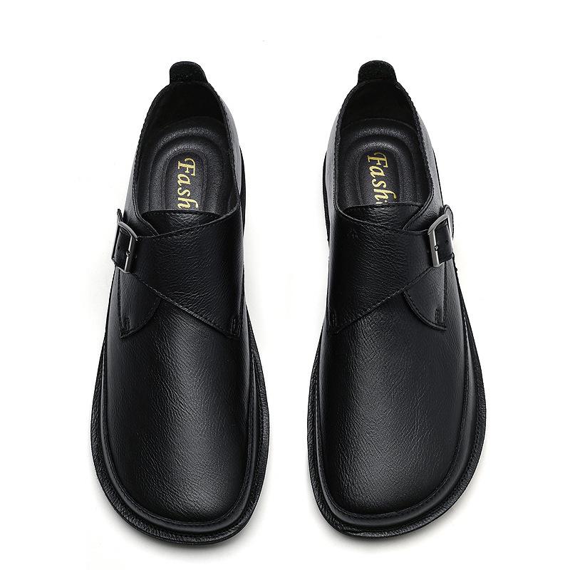 Herren Vielseitige Echtleder Freizeitschuhe, Größen 45-47, mit Weichsohlen für täglichen Komfort.