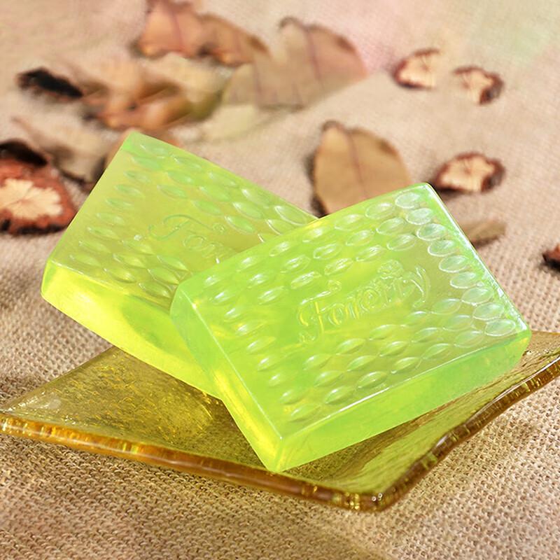 Foretty Men's Revitalizing Essential Oil Soap