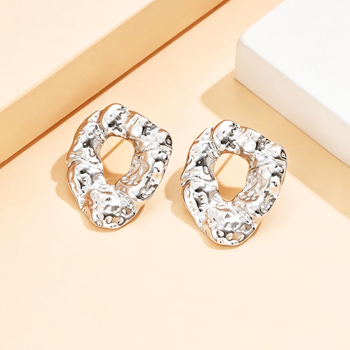 18K Gold Vacuum-Plated Retro Irregular Hammered Stainless Steel Stud Earrings