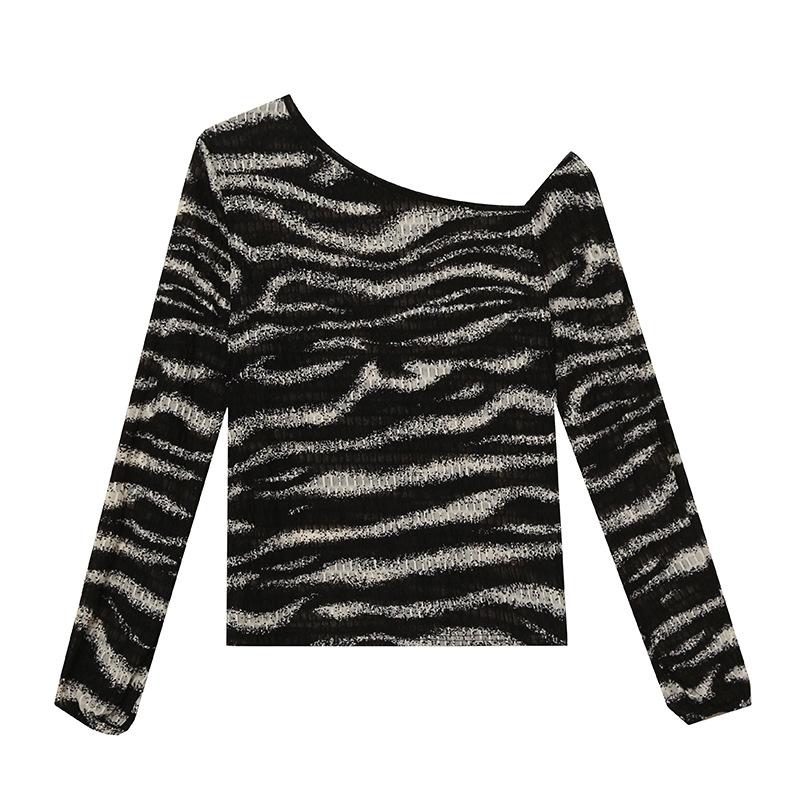 Spring New Long-sleeved Zebra Pattern Off-shoulder Korean Slim Base Shirt Simple T-shirt Top