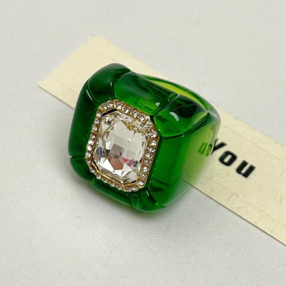 New Colorful Rhinestones Ring Three-dimensional Elegant Jewelry Finger Ring Geometric Square Ring Jewelry Accessories