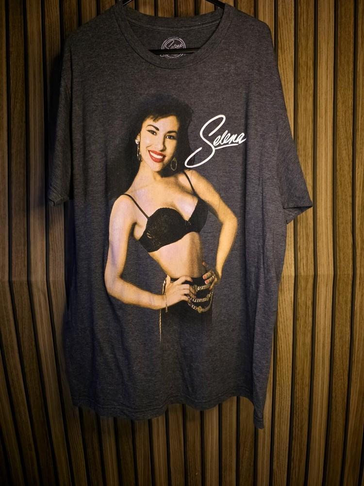 Selena Graphic T-Shirt Black Large Vintage Style Unisex T-Shirt