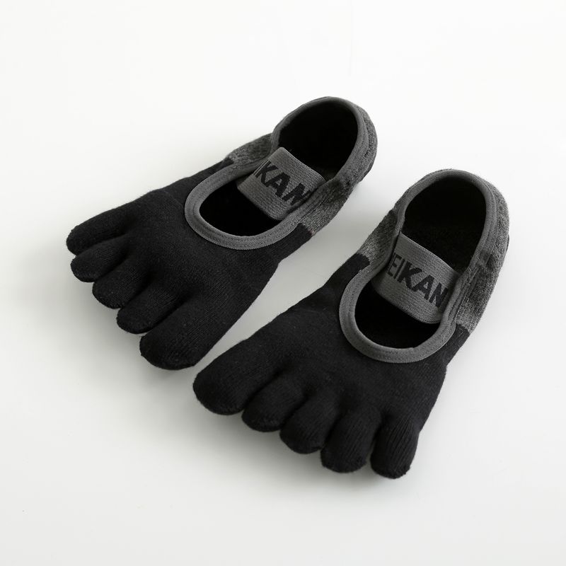 

Lu Professional Yoga Socks Non-Slip Pilates Aerial Five Finger Yoga Socks Beginner Indoor Fitness Trampoline Socks Black Terry Non Slip five-finger socks