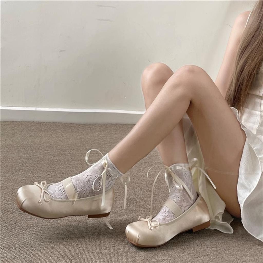 Women Sweet Hollow-Out Floral Lace Ankle Socks Japanese Cute Lace Up Bowknot Crew Socks Solid Color Middle Tube Socks