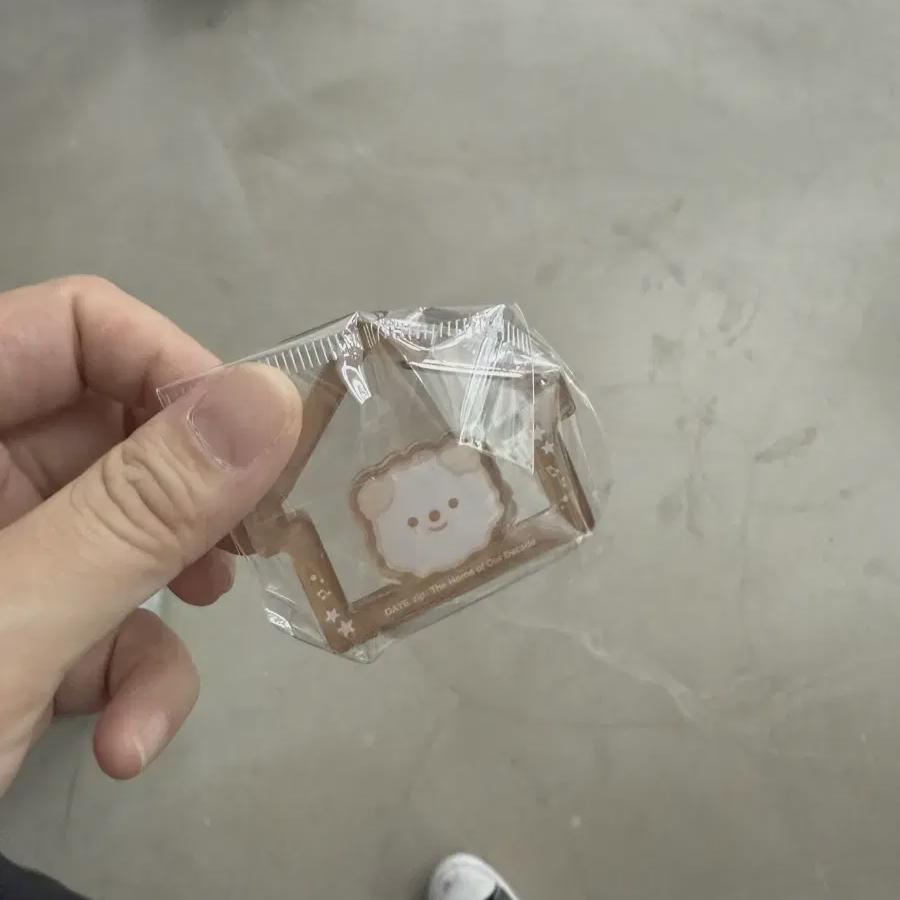 

Day6 Popup Store Carabiner Don Sealed Brand New