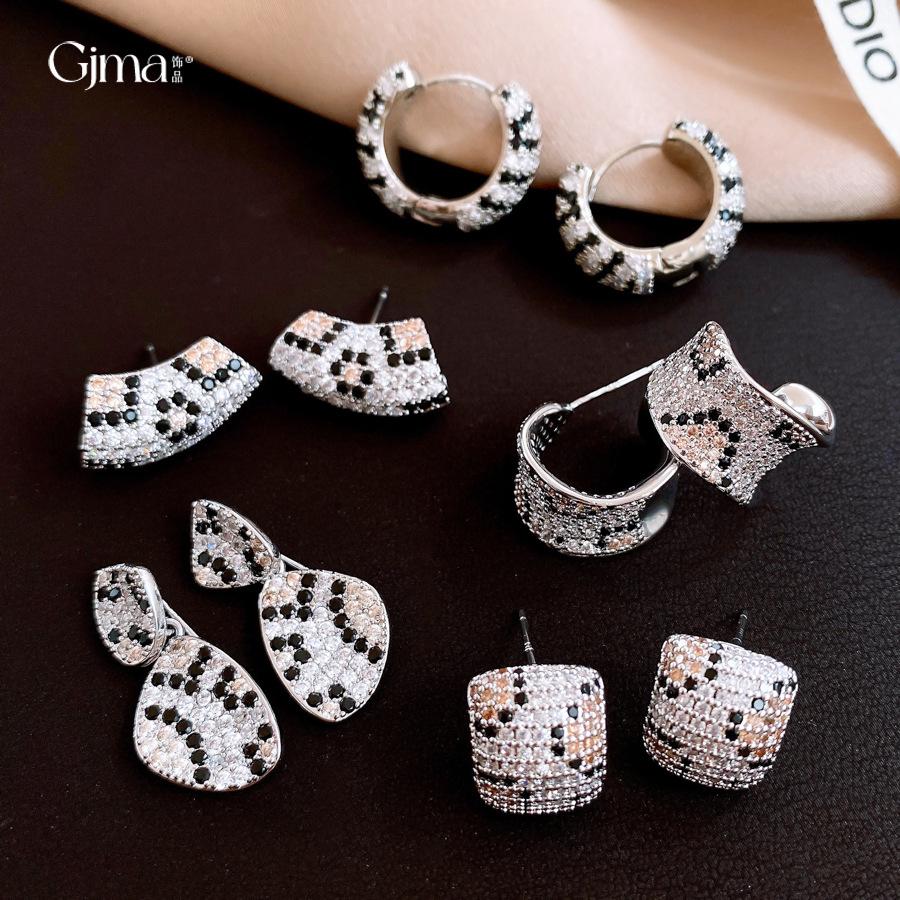 Vintage medieval zircon irregular geometric texture earrings stud earrings personalized earrings women