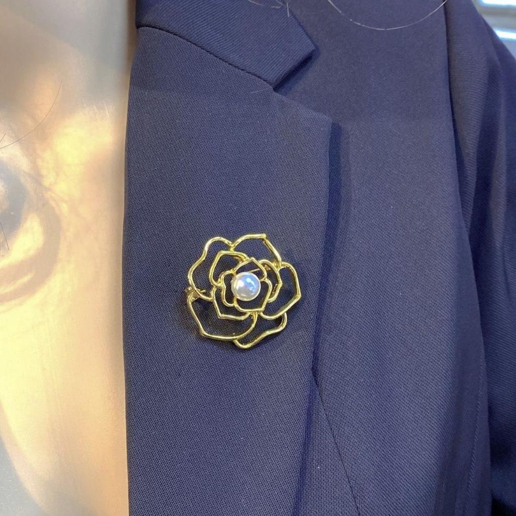 Fashion Corsage Brooch High-End Female Anti-Light Butterfly Brooch High-End Niche Corsage