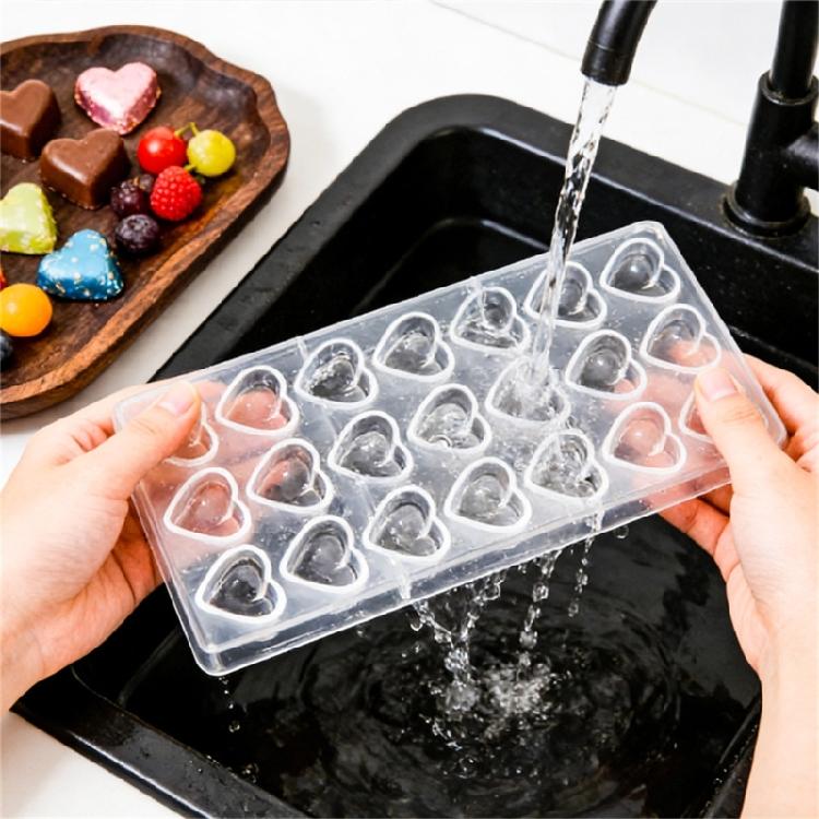 Candy Making Molds Clear Plastic Chocolate Molds 21 Grids Mini Heart Shape Baking Tray for Mousse Jelly Homes Kitchen Use