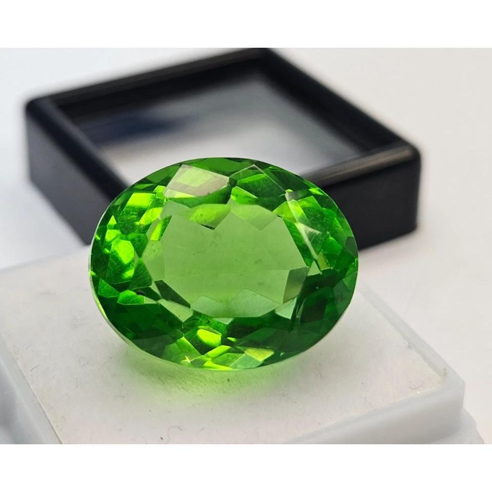 Natural Green Peridot 16+ Ct Oval Cut Certified Fabulous Loose Gemstone