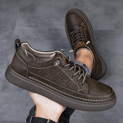 New Men's Casual Fashion Trends Leather Shoes Thick Bottom Low Top Sneaker Breathable Soft Tread Outdoor Non Slip Comfort Shoes