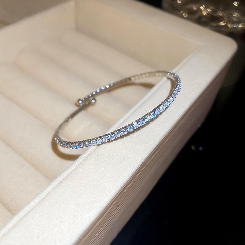 Super Flash Zircon Round Heart-shaped Flower Multi-layer Open Bracelet Exquisite and Beautiful Bracelet Light Luxury Jewelry Women