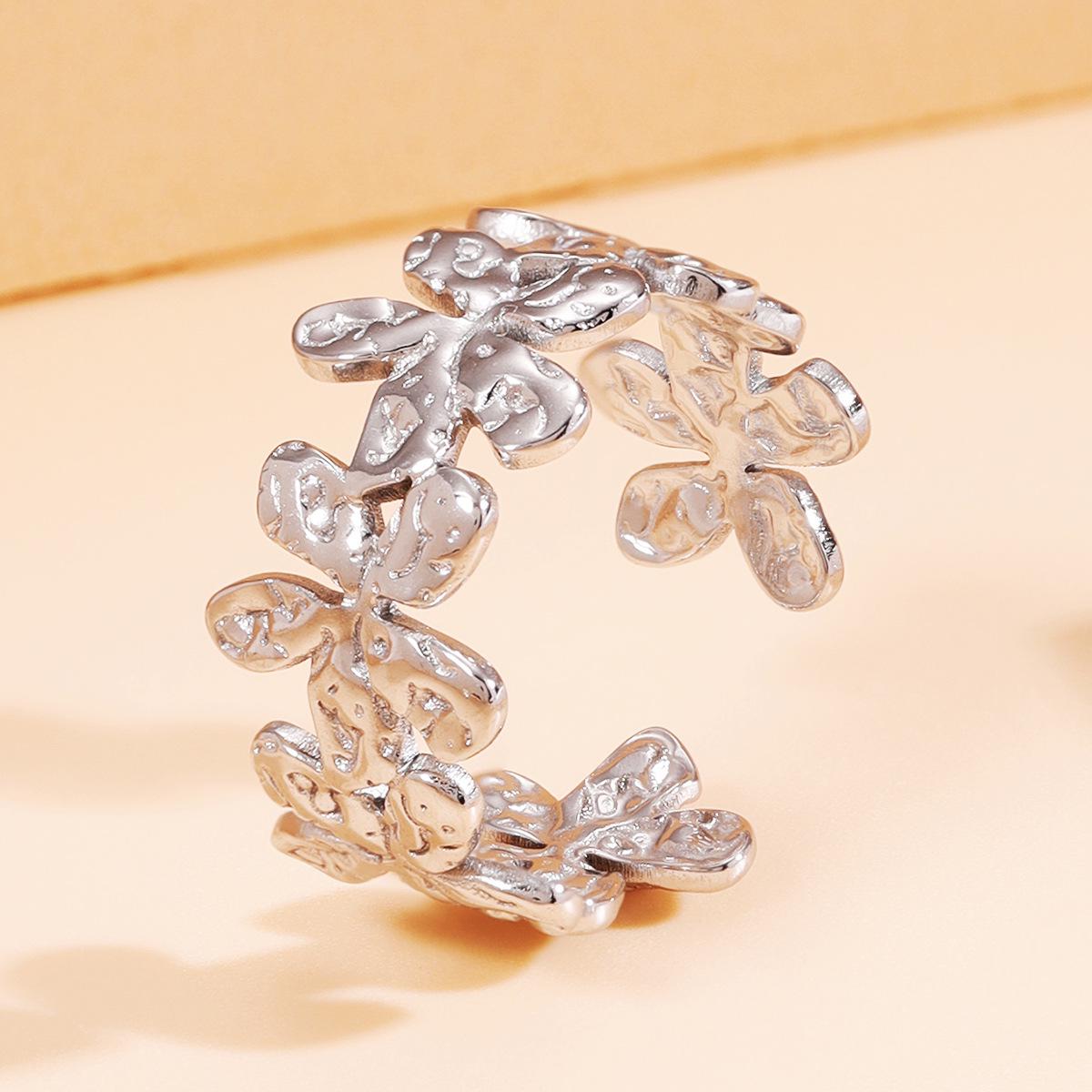 18K Gold Vacuum Plated Wide Leaf Open Ring in Stainless Steel