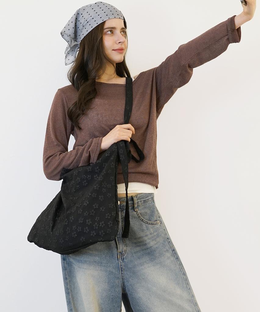 D.Lab Plum Pattern Ribbon Eco Bag - Flower Pattern Black