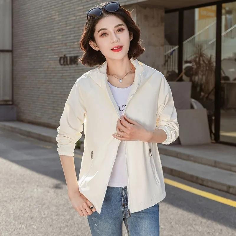 Oversize Women'S Jackets Large Size Spring Autumn Women Trench Coats Hooded Windbreaker Short Loose Coat Women Outwear