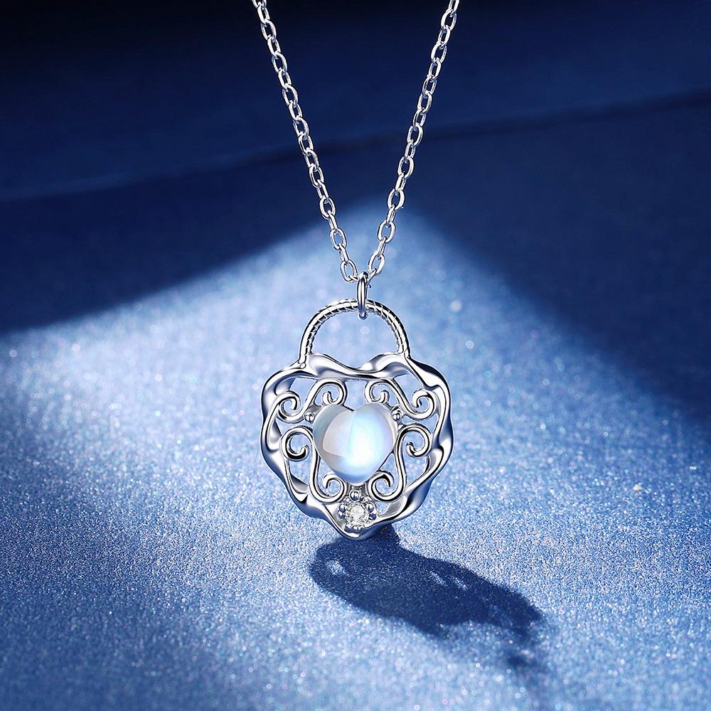 Elegant 925 Sterling Silver Heart Moonstone Necklace for Women - New Floral Style Clavicle Chain