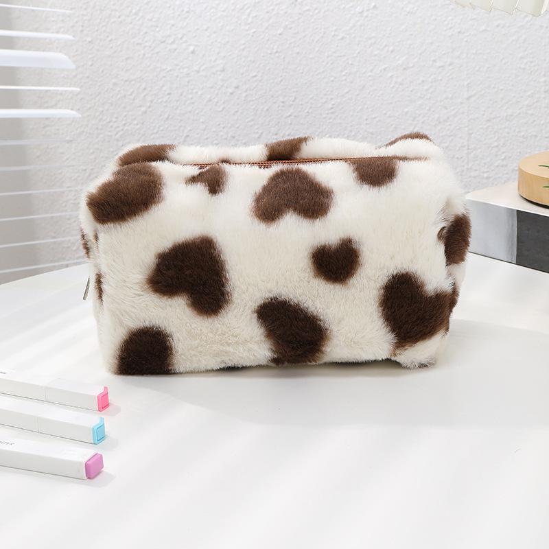 Cute Plush Cosmetic Bag Colored Love Pattern Makeup Organizer Storage Pouch Travel Portable Zipper Makeup Bag Large Pencil Case