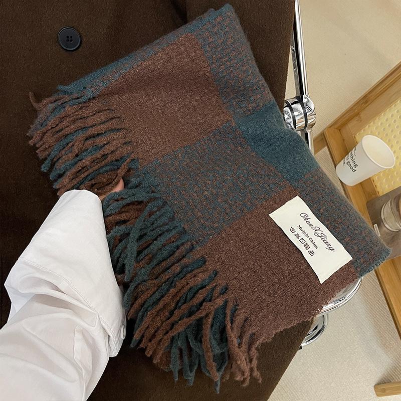 Thick Imitation Cashmere Large Checkered Tassel Scarf for Girls in Autumn and Winter Retro Long Shawl Showing Face Small Warm Scarf