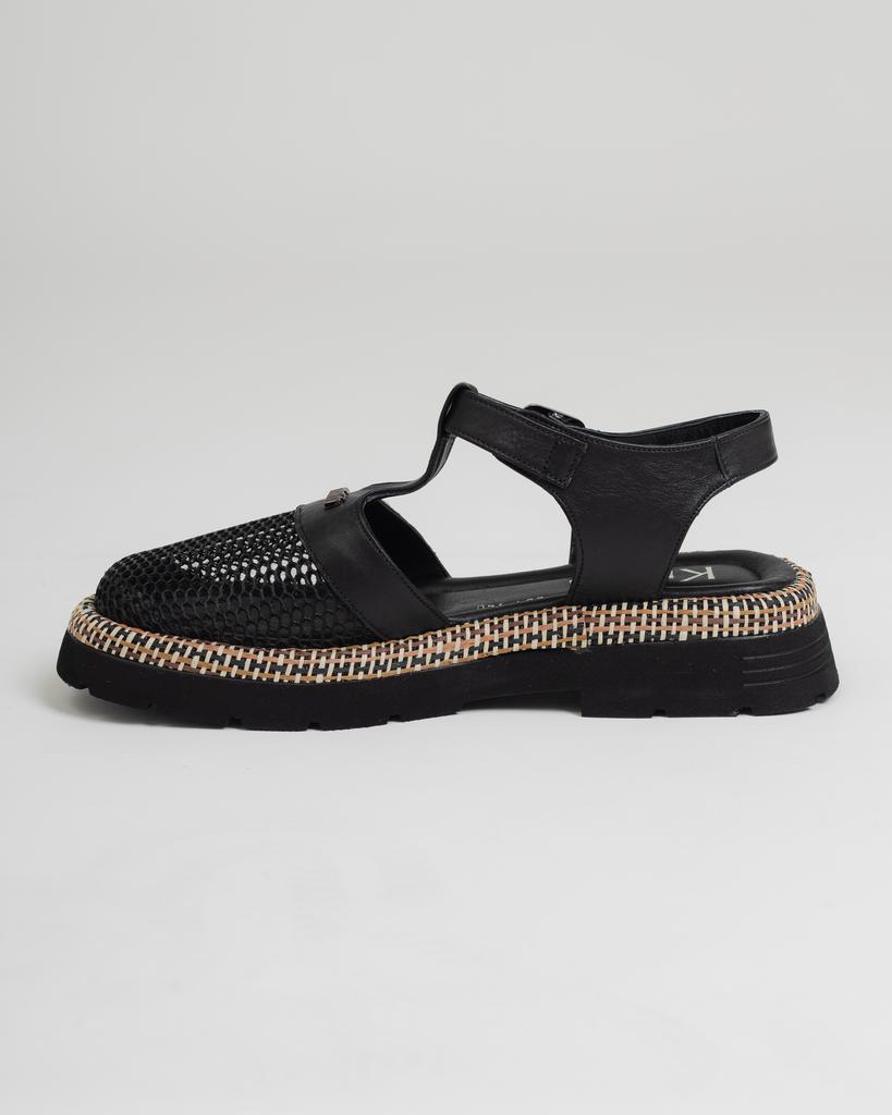 Krula 284940 36 Black Leather Sandals with Mesh