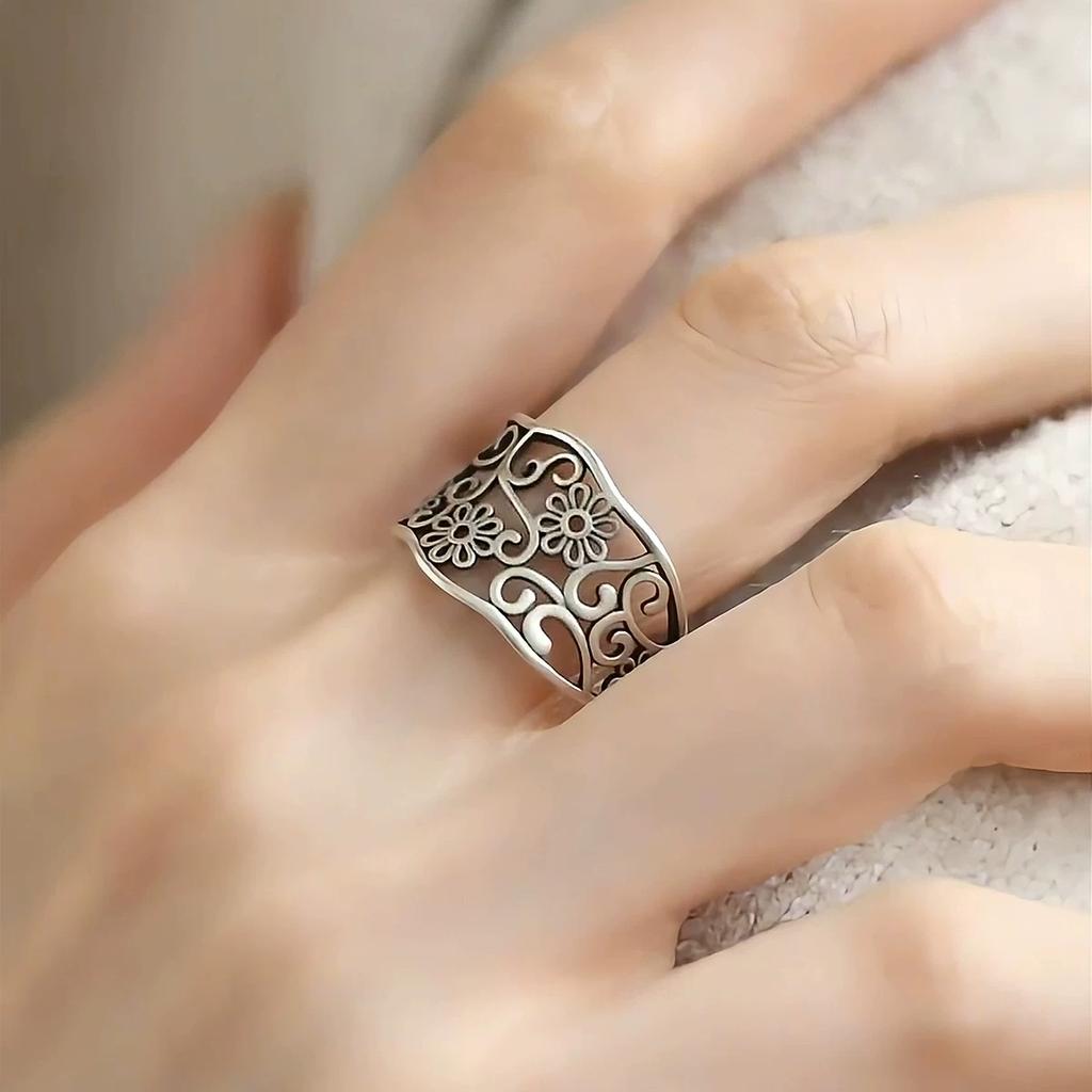 Ethnic Style 925 Silver Retro Hollow Flower Ring Women's New Chinese Sun Pattern Simple Fashion Versatile Ring