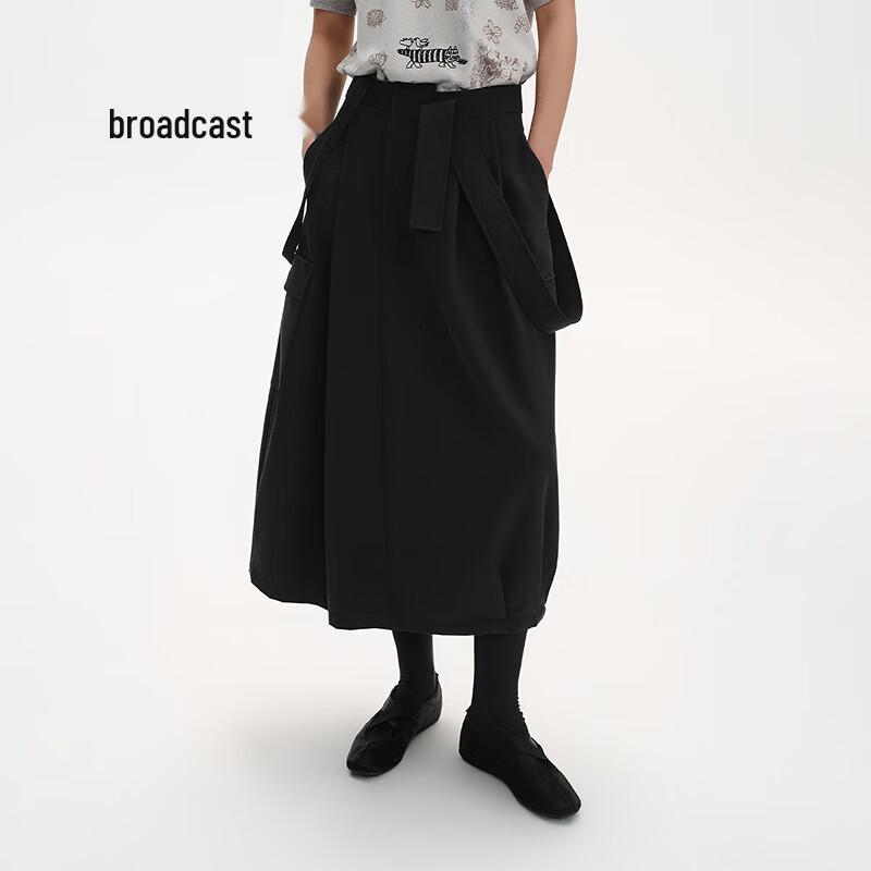 broadcast Black Detachable Mid-Length Suspender Dress