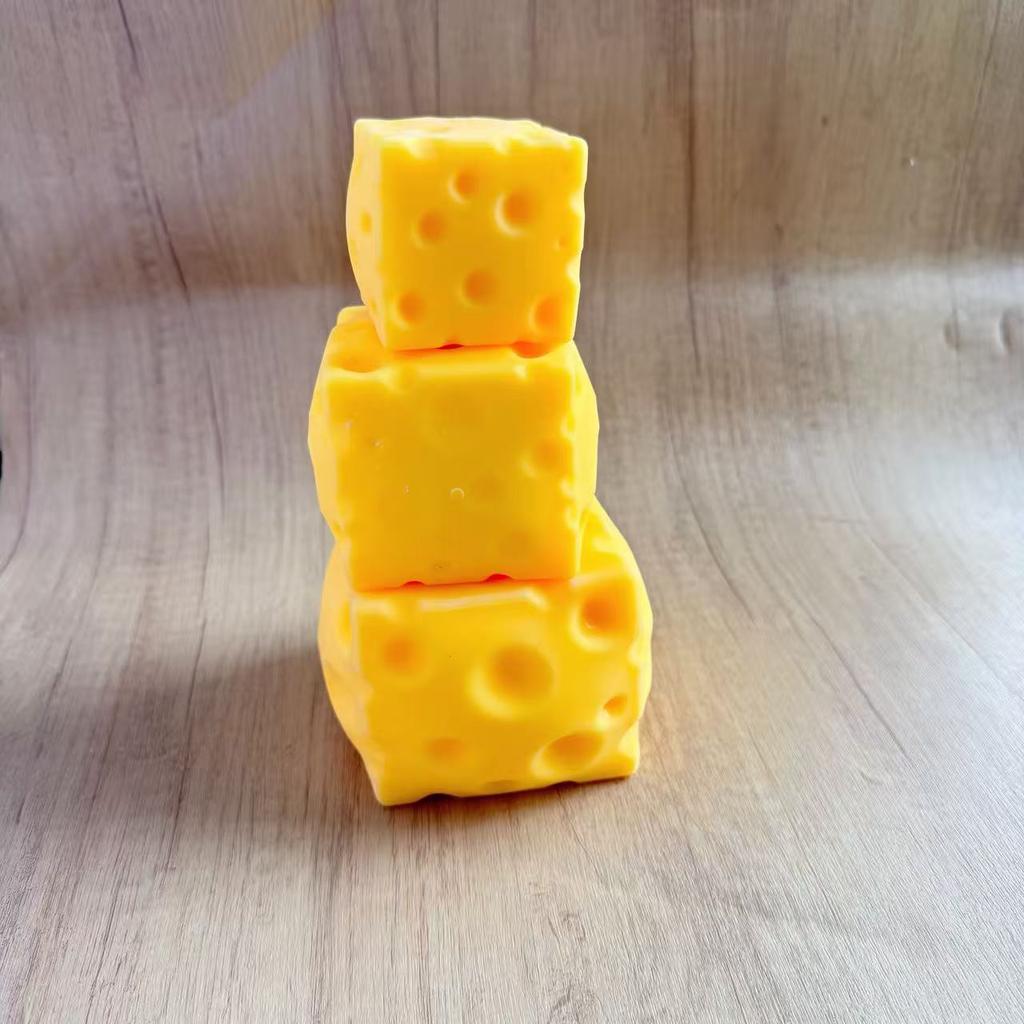 Large 6Cm7Cm10Cm Cheese Pinch Music Decompression Artifact Food Play Vent Decompression Toy