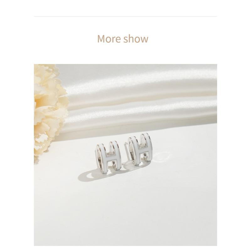 Minimalistische Stud Oorbellen met Letter H en Druipolie voor Dames Licht Luxe Mode Sieraden