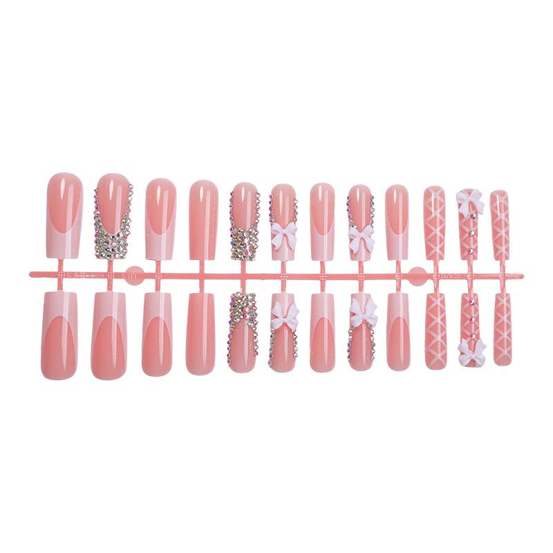 Long False Nails With Bow Rhinestone, European Popular Glitter Diamond Press On Nails 24Pcs Finished Manicure Tips
