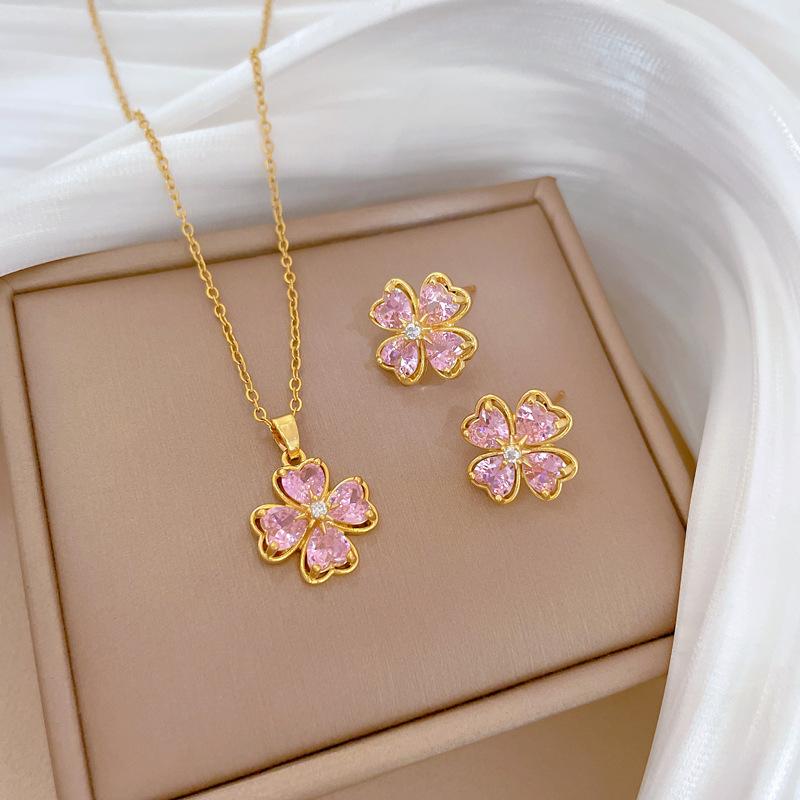 Necklace Earrings Set Light Luxury Full Diamond Four-Leaf Flower Love Personality Temperament Banquet Earrings Item Group